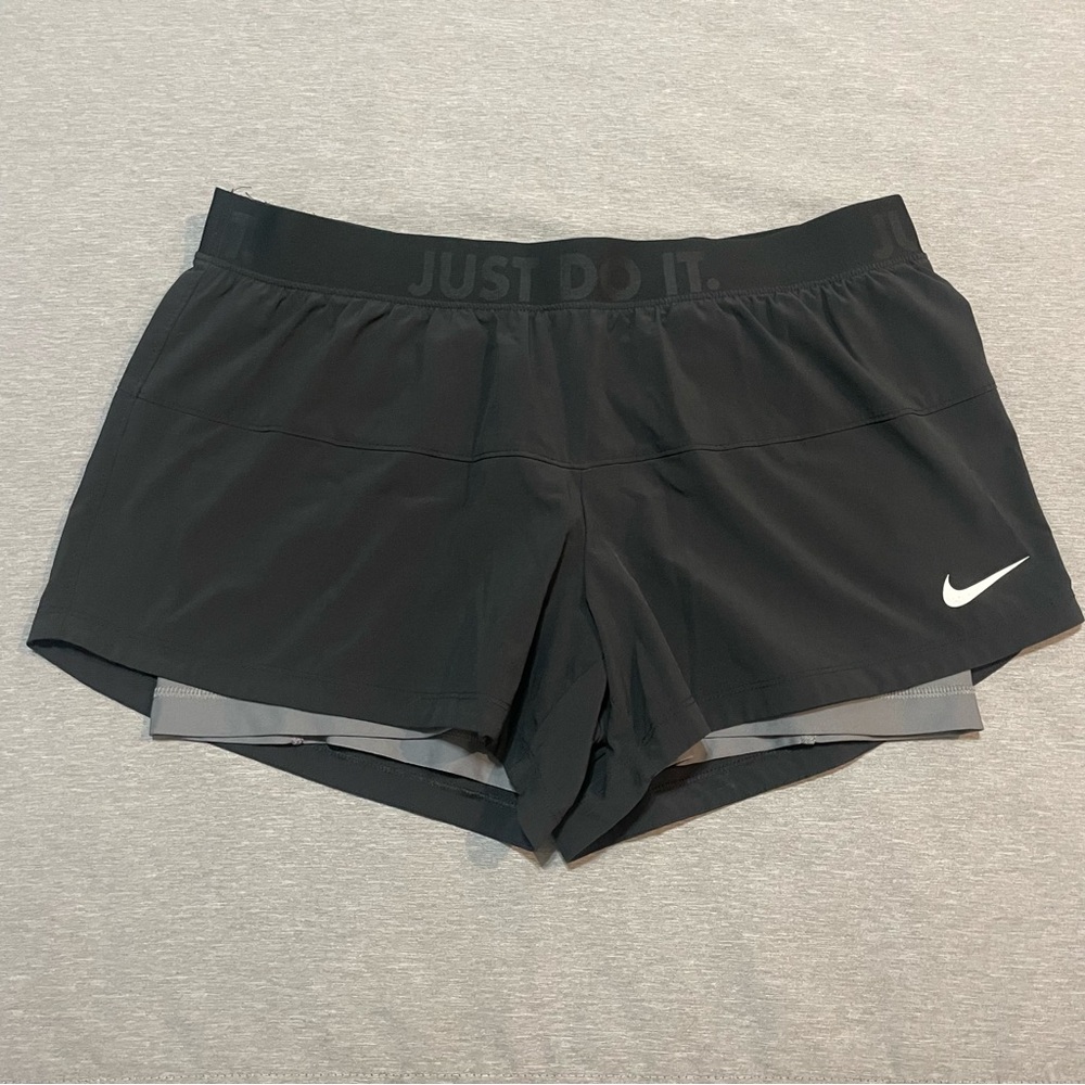 Nike Icon Woven 2-in-1 Shorts Black White Large Dri-FIT Lined Athletic - Picture 1 of 11
